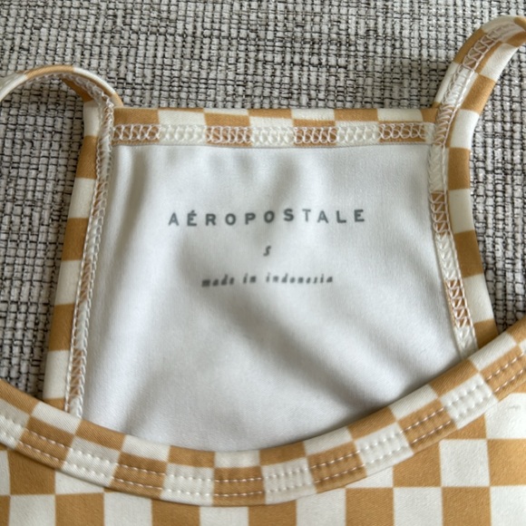 Checked - Aeropostale cropped halter top - Size S - Picture 3 of 5